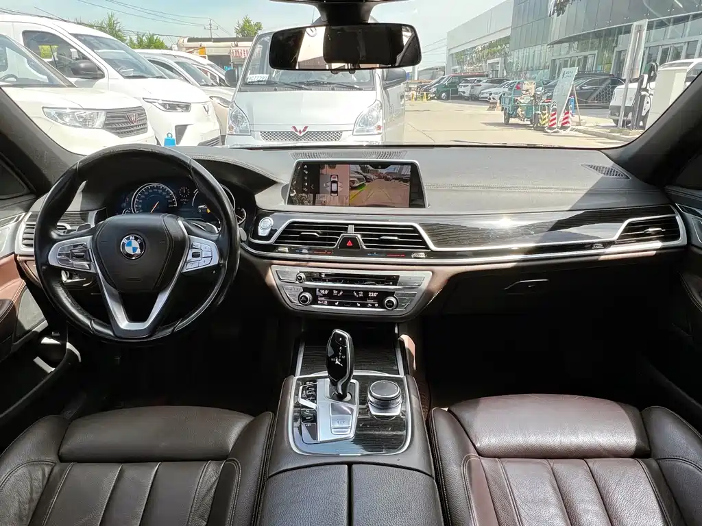 BMW 7 Series 7 2018 730Li Lead M Sport