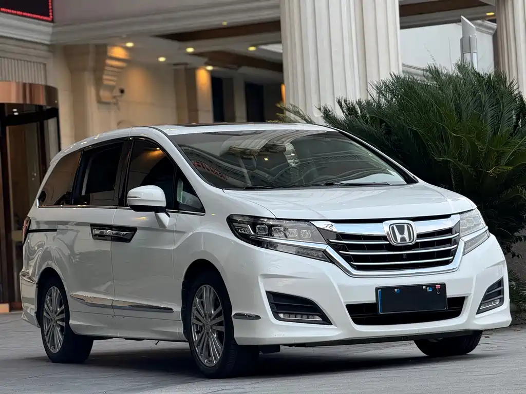 Honda Elysion — миниатюра 3