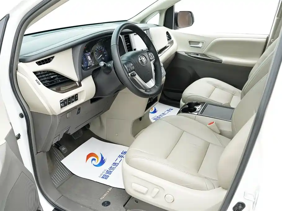 Toyota Sienna 2015 3.5L L