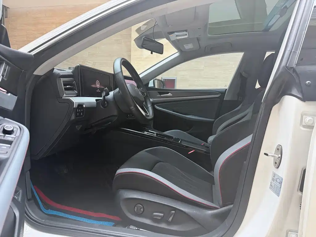 Volkswagen Lamando — миниатюра 8