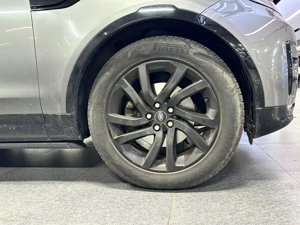 Land Rover Discovery — миниатюра 9