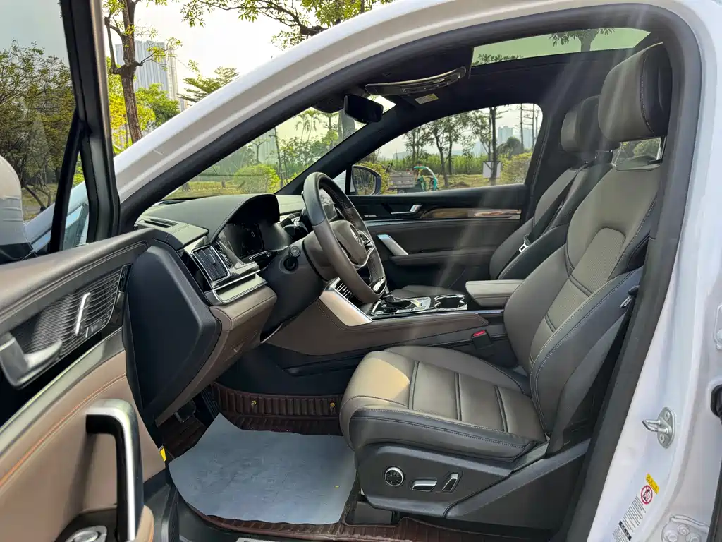 BYD Tang — миниатюра 10