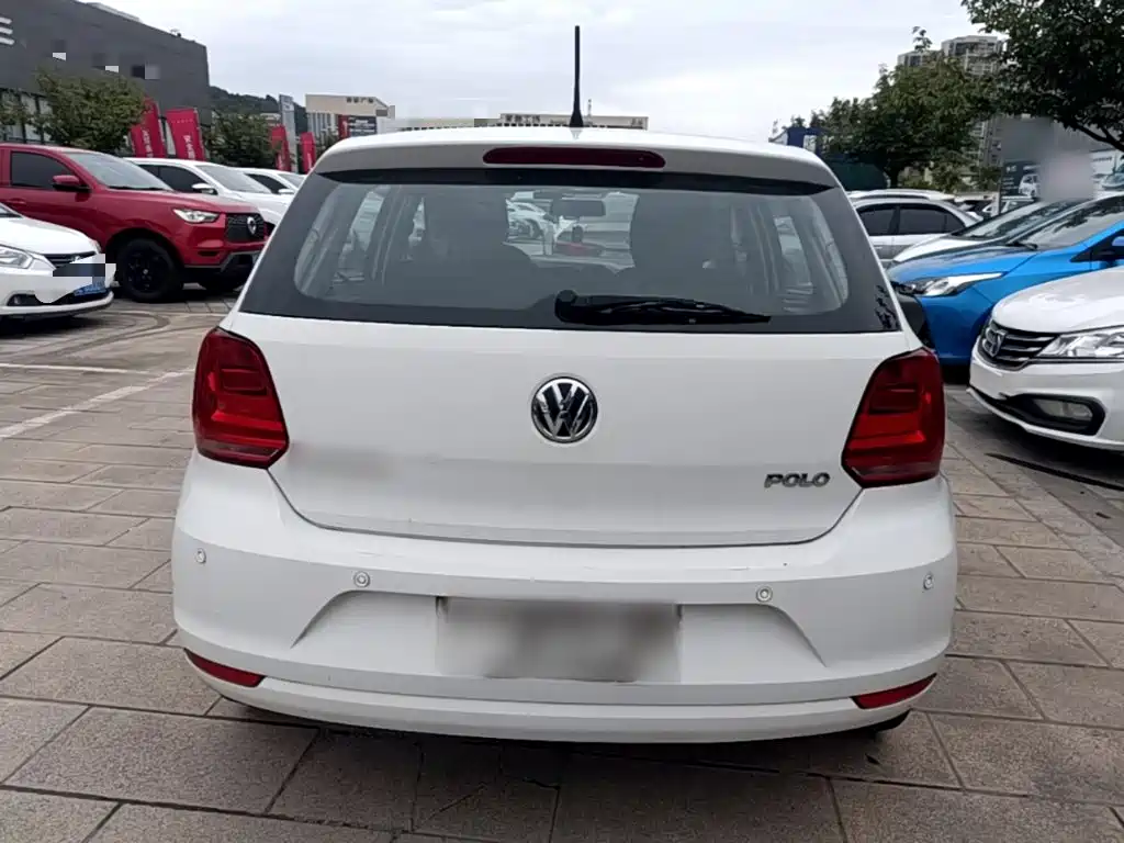 Volkswagen Polo — миниатюра 6