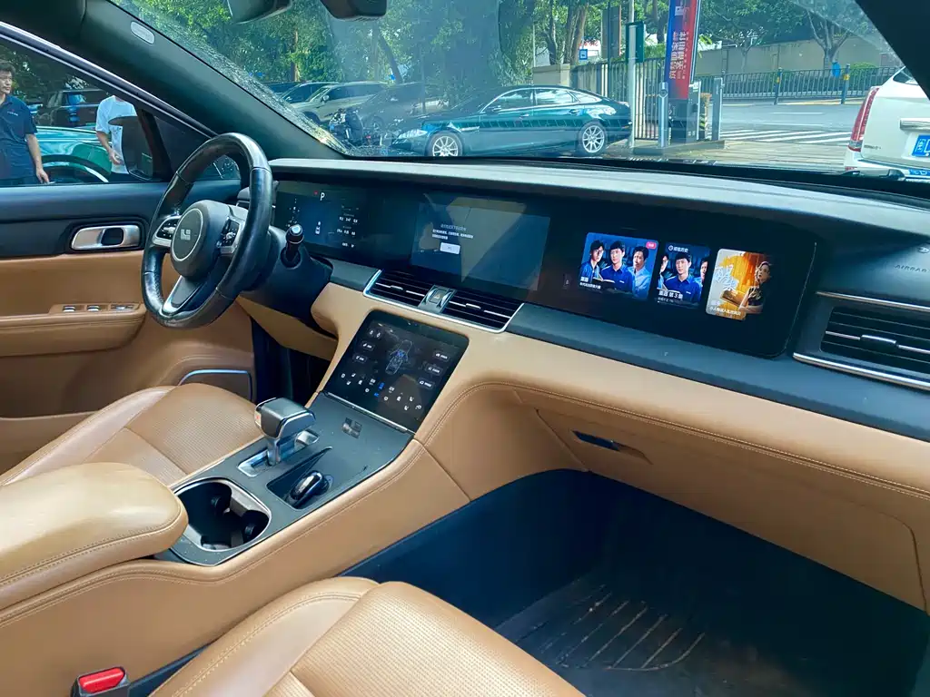 Li Auto Li ONE — миниатюра 7