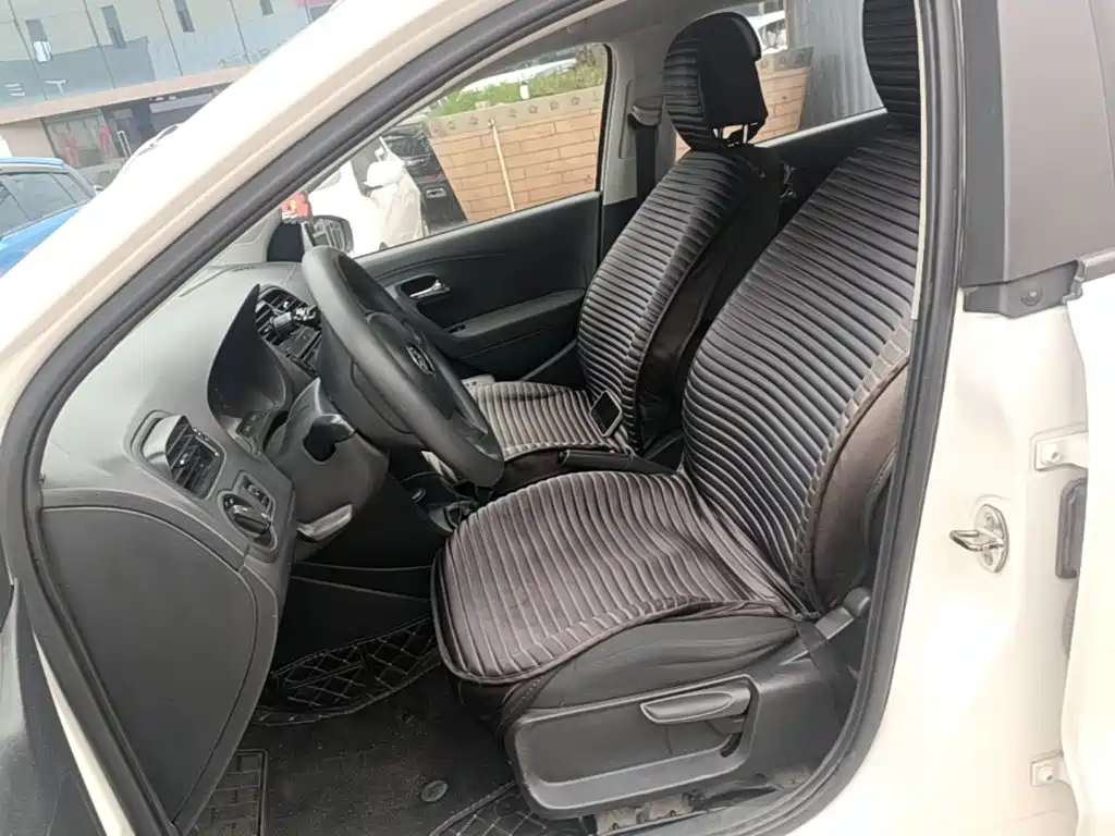 Volkswagen Polo — миниатюра 15