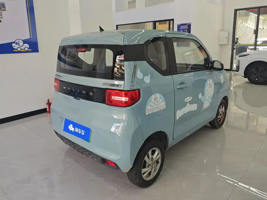 Wuling MINIEV — миниатюра 3