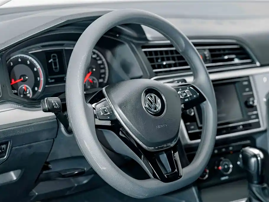 Volkswagen Lamando — миниатюра 9