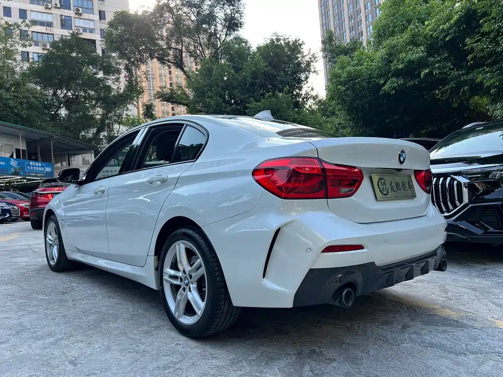 BMW 1 Series — миниатюра 19