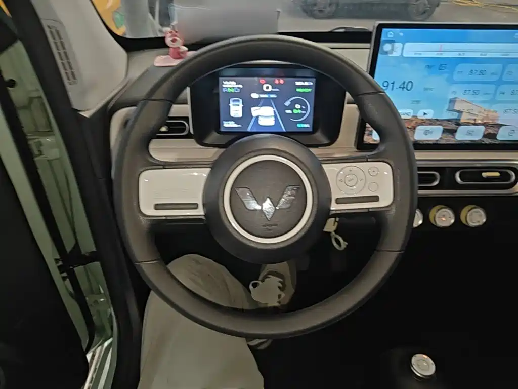 Wuling MINIEV — миниатюра 11