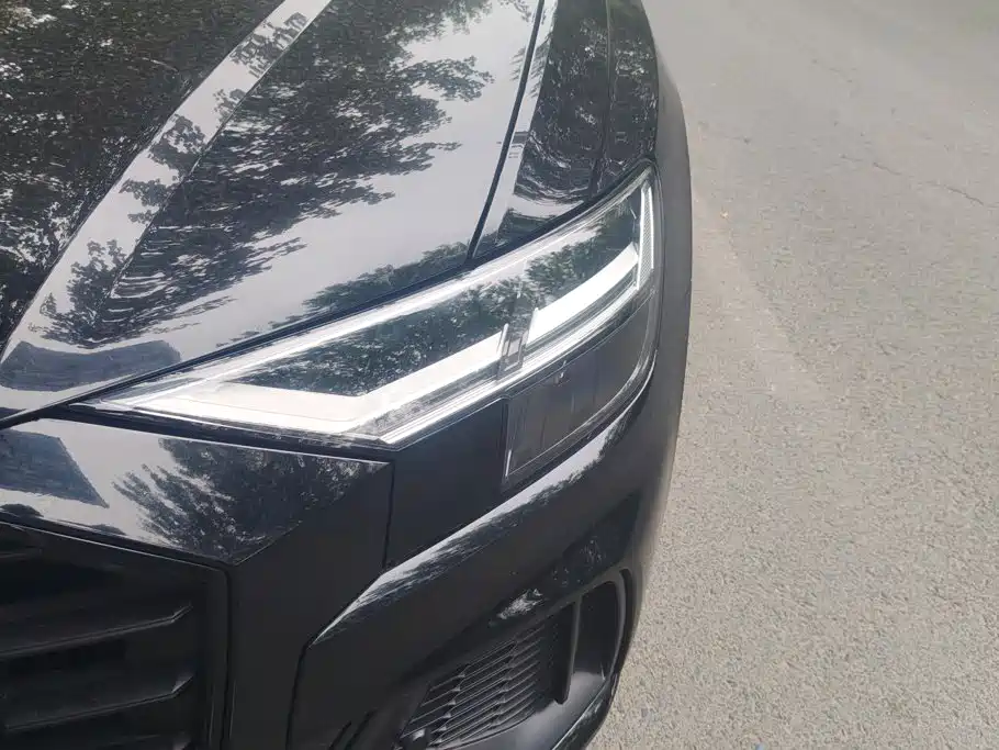 Audi Q8 — миниатюра 5