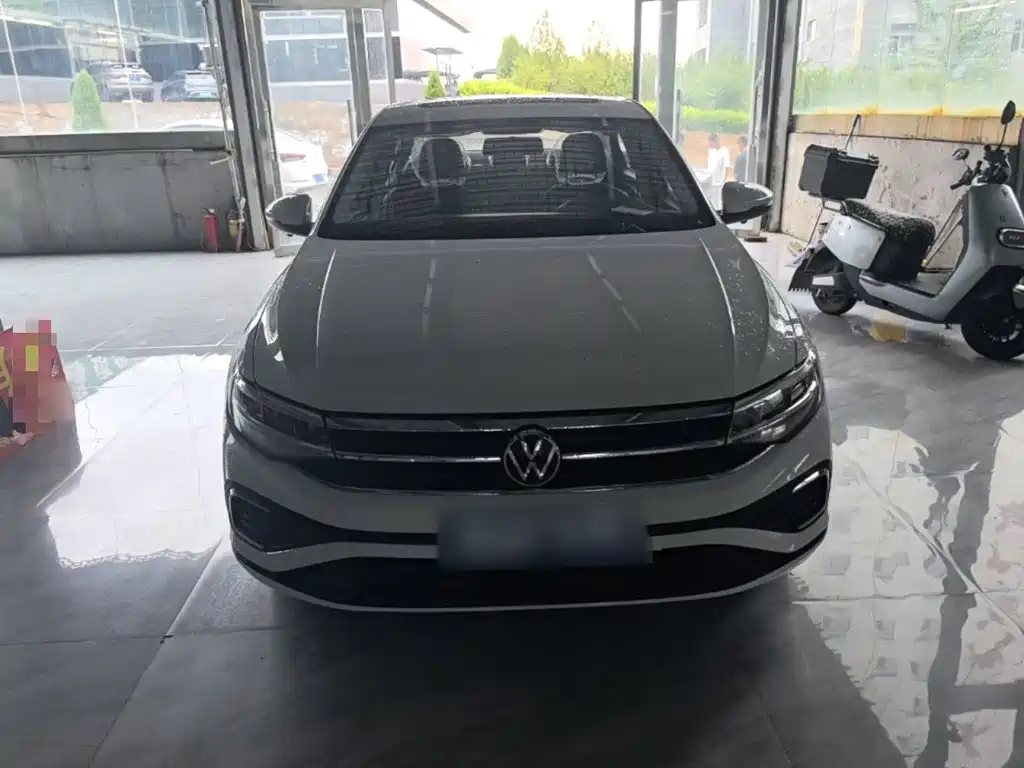 Volkswagen Bora — миниатюра 3