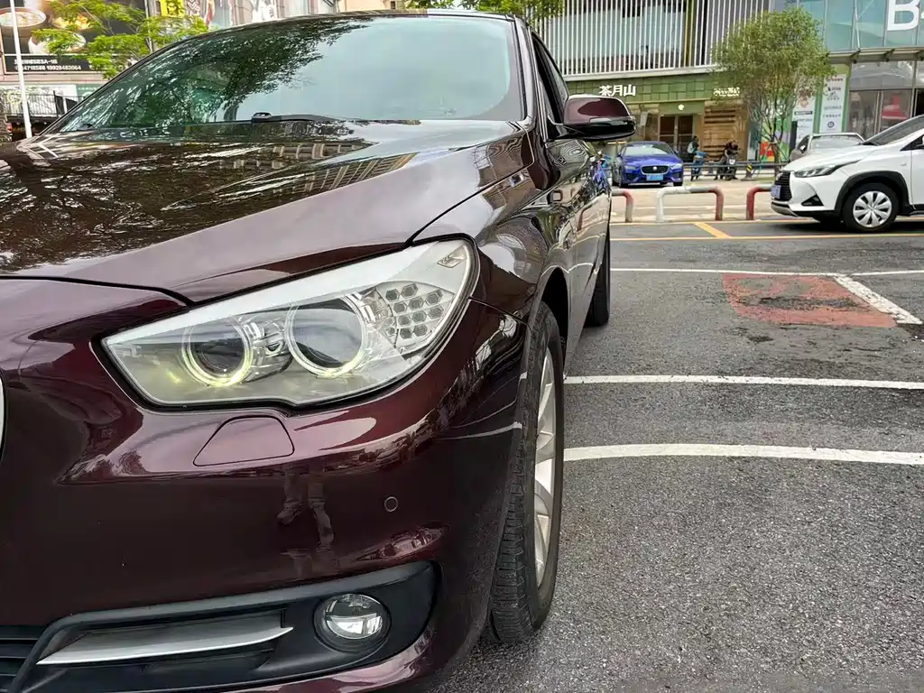 BMW 5 Series GT — миниатюра 22