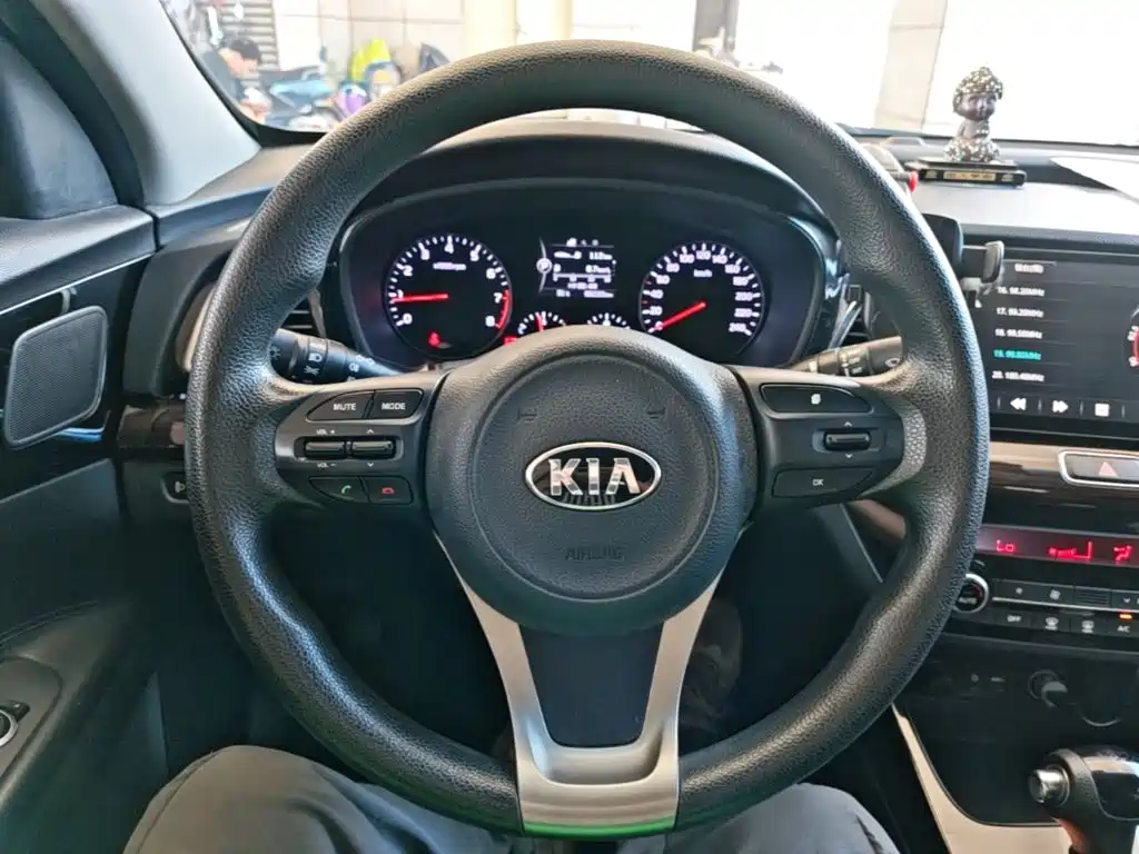 Kia K4 — миниатюра 11