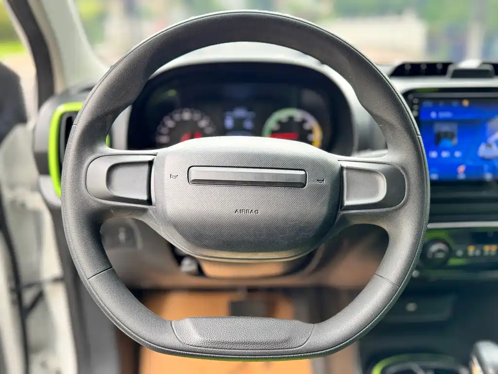 Roewe Clever — миниатюра 11
