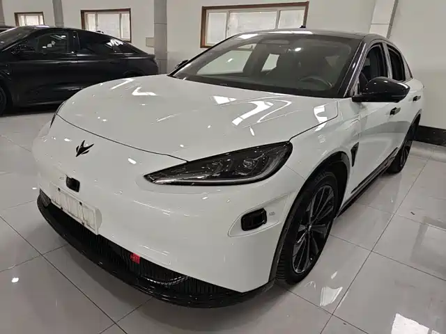 ARCFOX Alpha S 2022