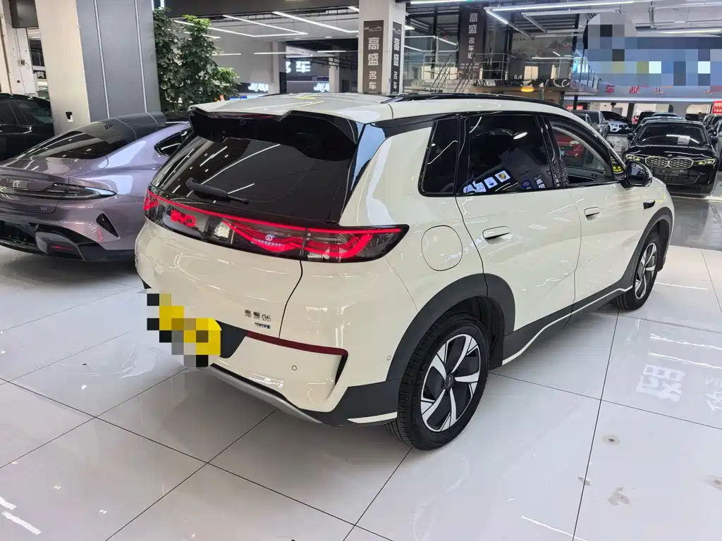 BYD Sealion 05 EV — миниатюра 20