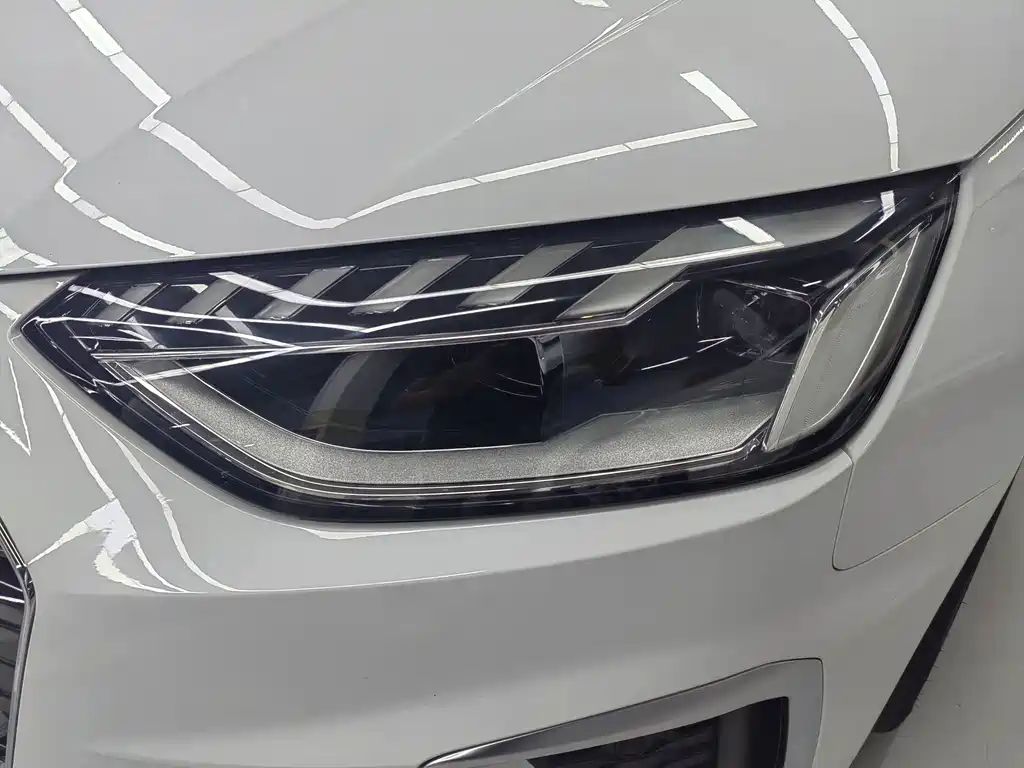 Audi A4L — миниатюра 14