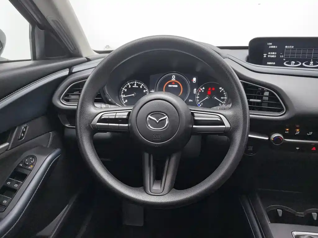 Mazda CX-30 — миниатюра 11