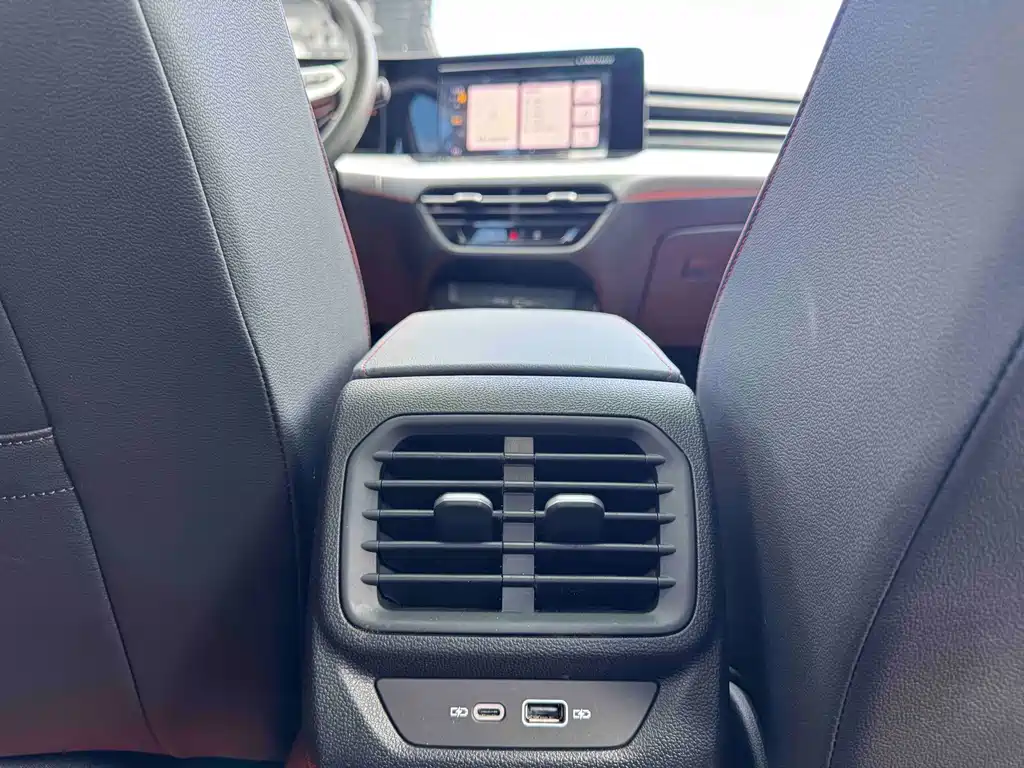 Volkswagen Lamando — миниатюра 18