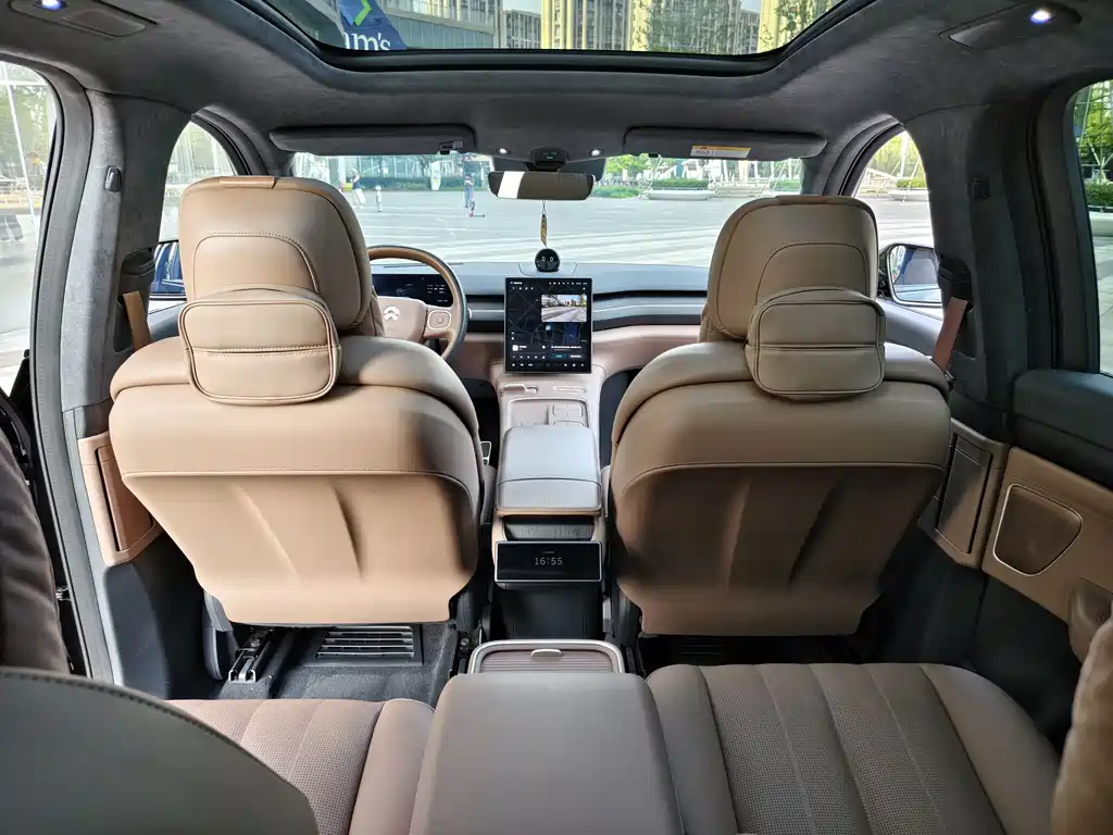 NIO ES8 2024 75kWh Executive