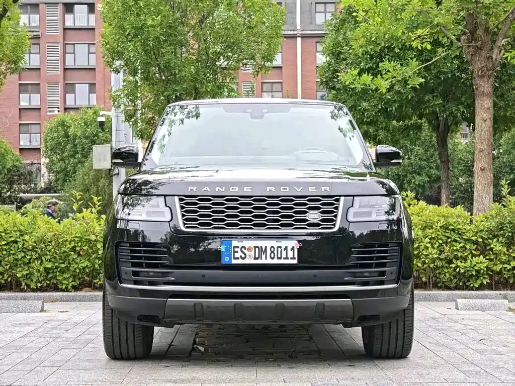 Land Rover Range Rover — миниатюра 2