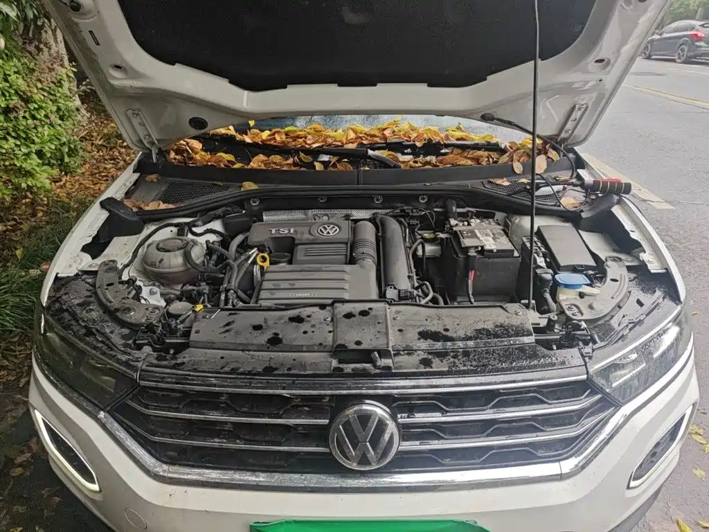 Volkswagen T-Roc — миниатюра 21