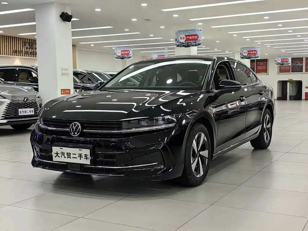 Volkswagen Magotan 2024