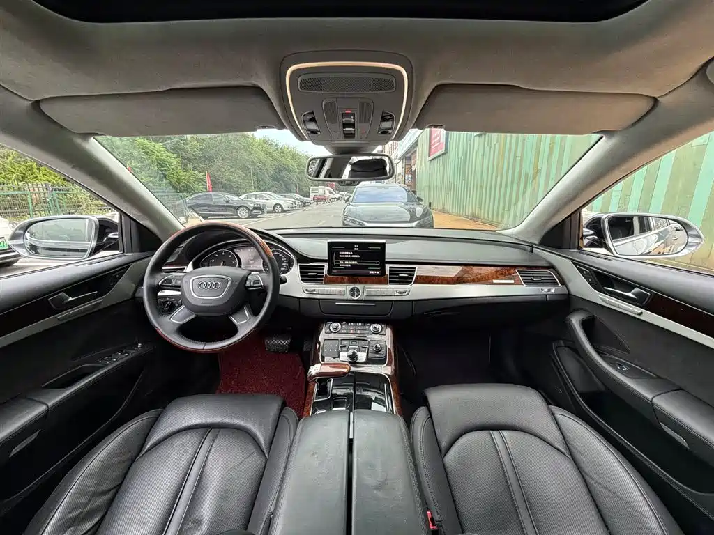 Audi A8 2012 A8L 6.3 FSI W12 quattro