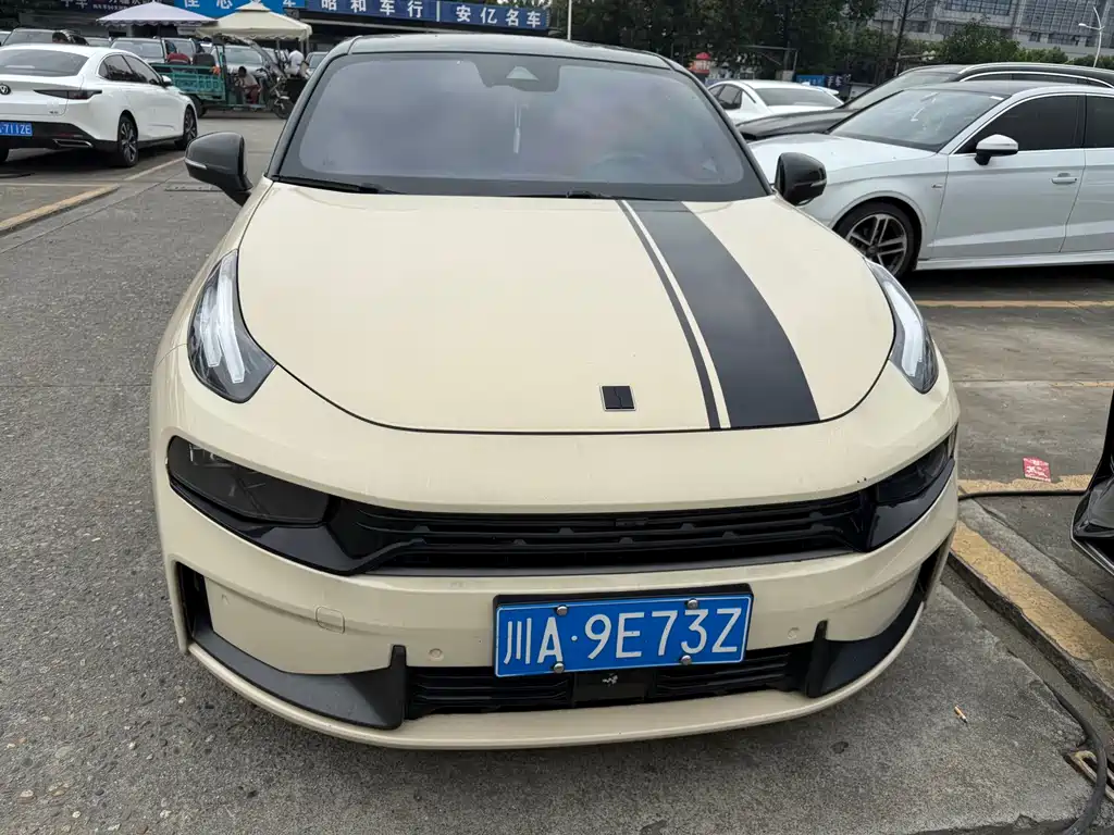 Lynk & Co 03 — миниатюра 3
