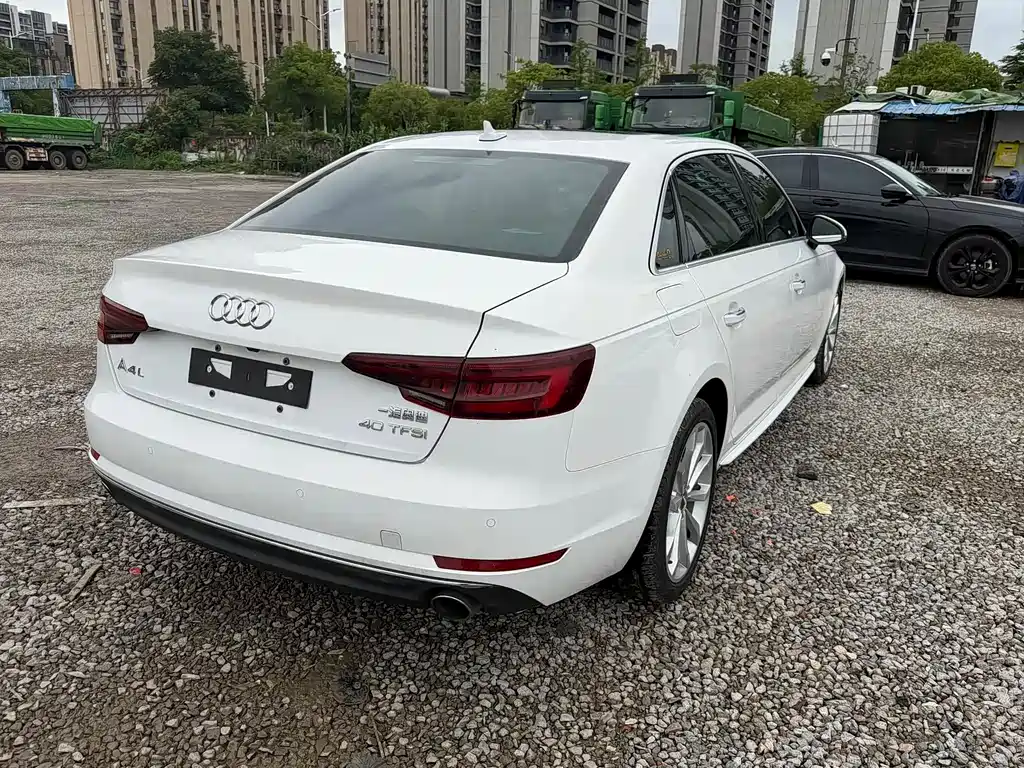Audi A4L — миниатюра 9