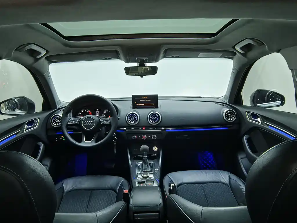 Audi A3 2018 30 Sportback 35 TFSI Fashion