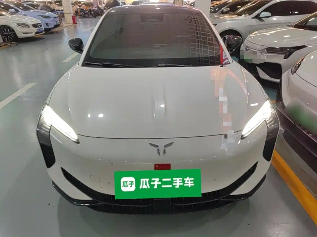 Hongqi Hongqi EH7 — миниатюра 3