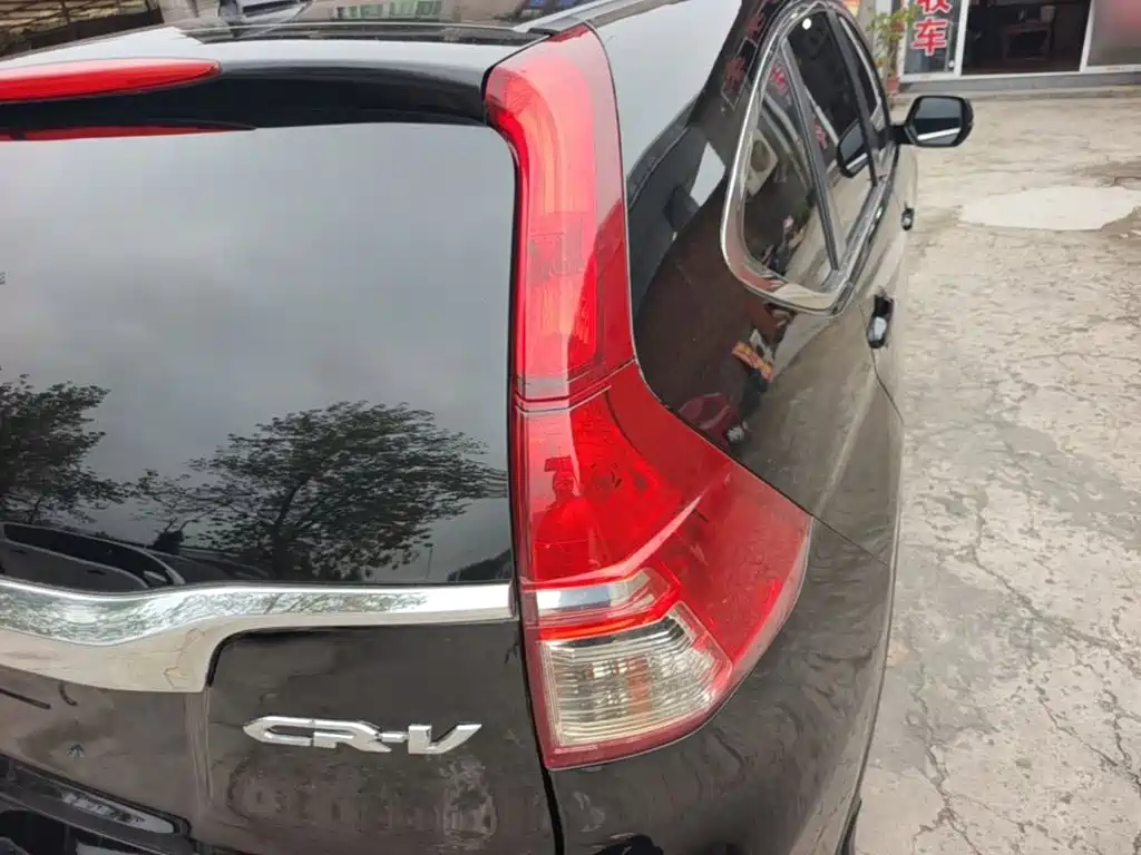 Honda CR-V — миниатюра 8