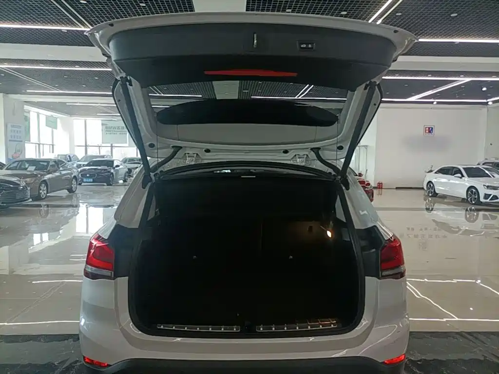 BMW X1 — миниатюра 19