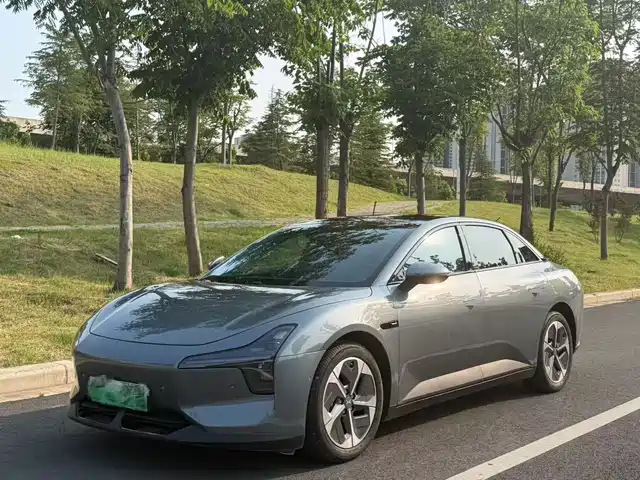 2024 Xpeng Mona M03