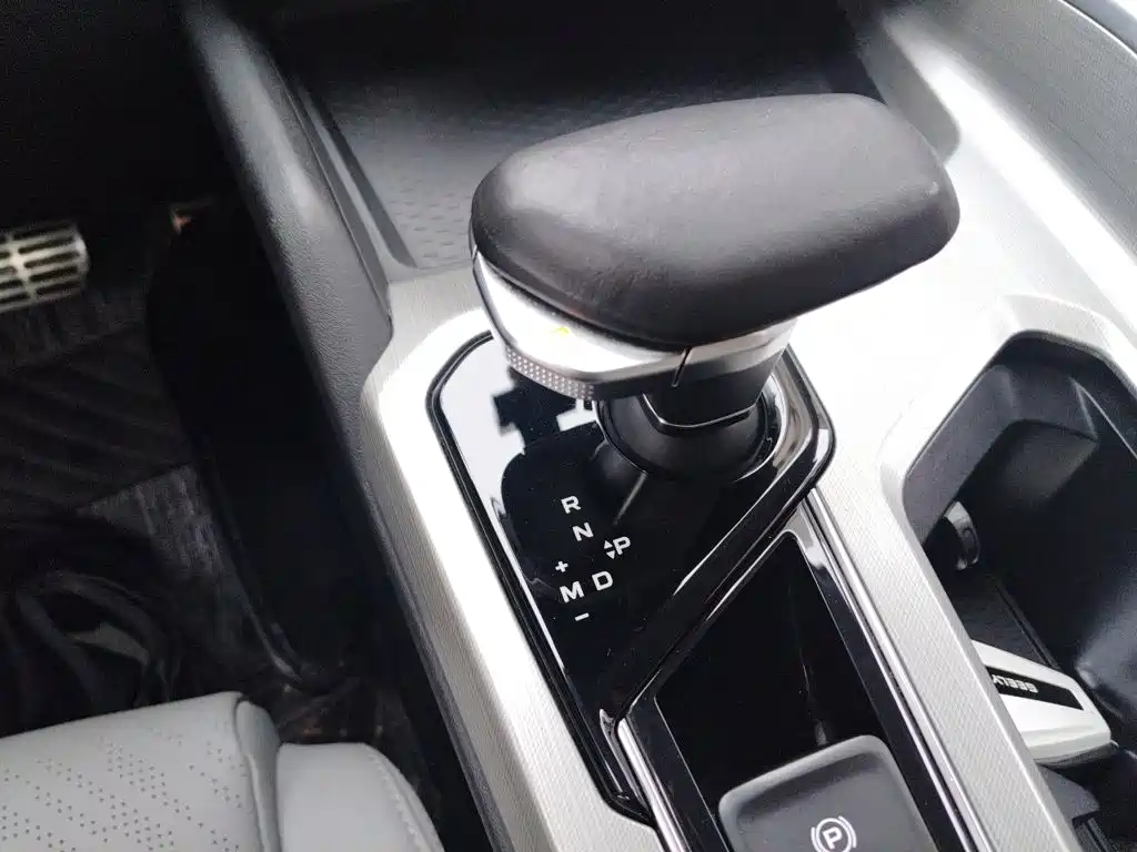 Geely Xingrui — миниатюра 10