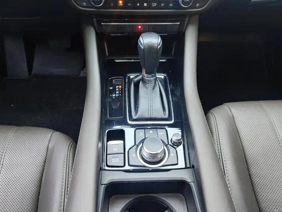 Mazda Atenza — миниатюра 16