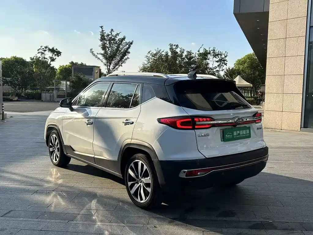 JAC JAC iEVS4 — миниатюра 7