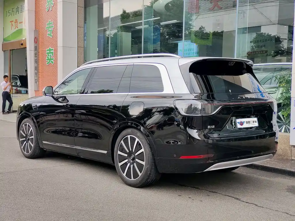 AITO Wenjie AITO M9 — миниатюра 4