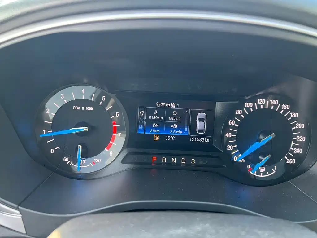 Ford Mondeo — миниатюра 14