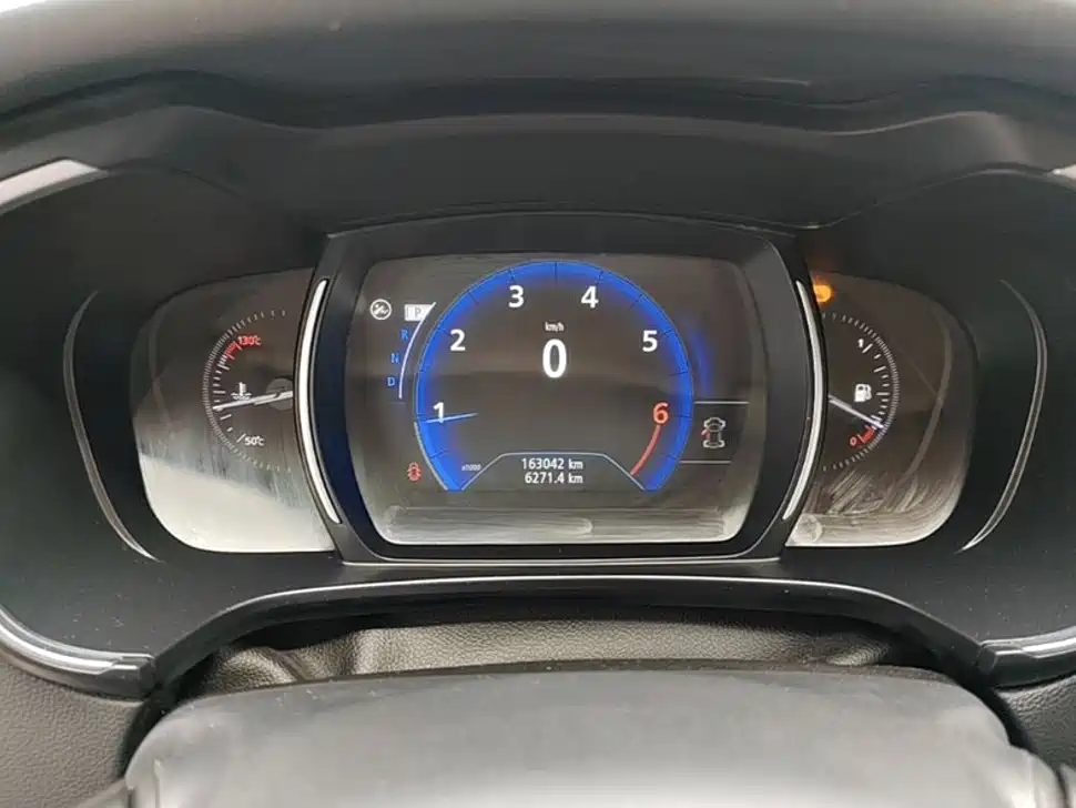 Renault Koleos — миниатюра 5