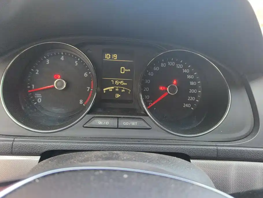 Volkswagen Lavida — миниатюра 14