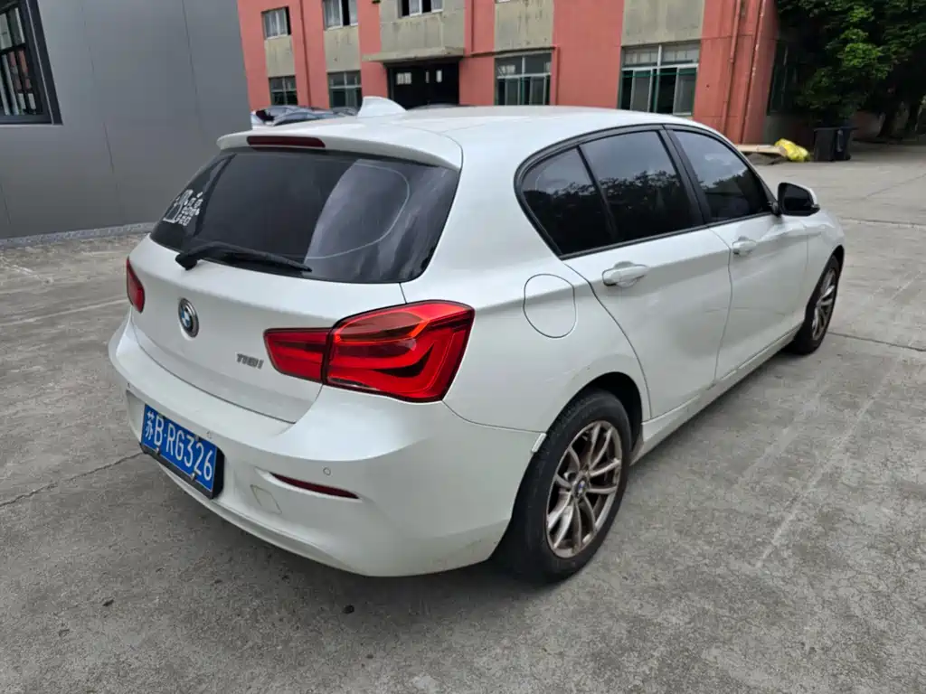 BMW 1 Series (Import) — миниатюра 11
