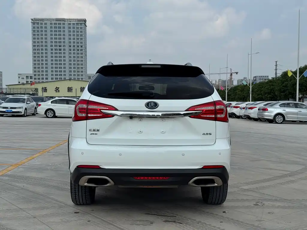 BYD Tang New Energy — миниатюра 6