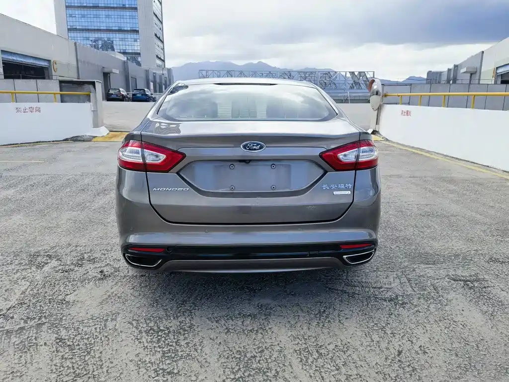 Ford Mondeo — миниатюра 4