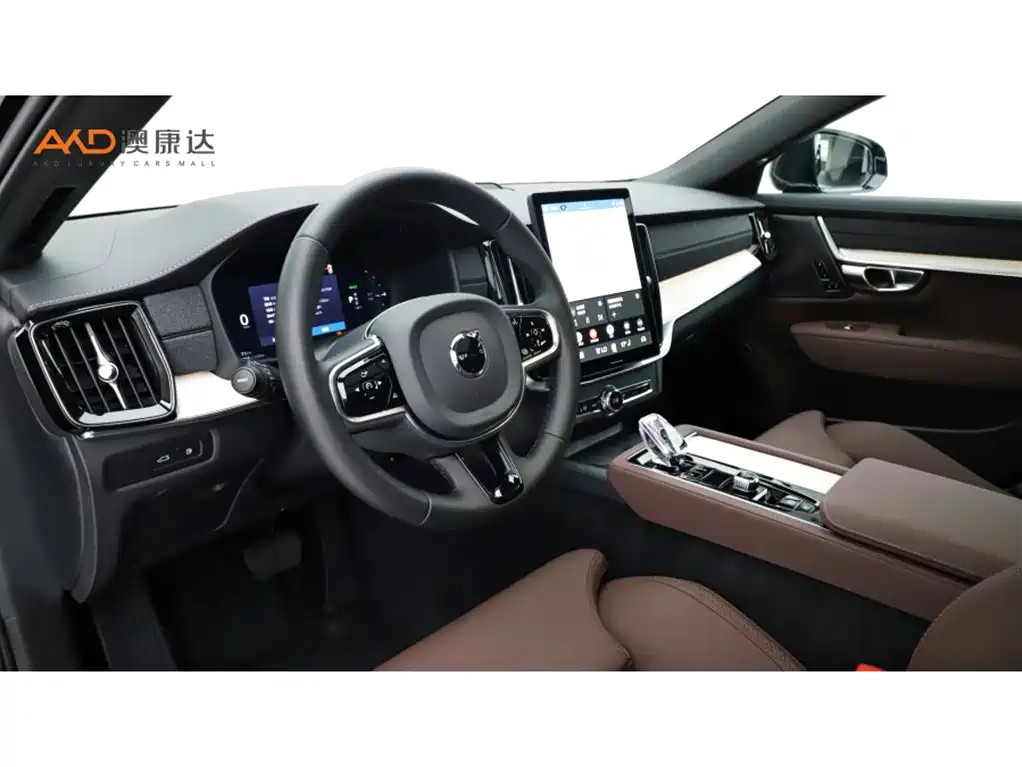 Volvo S90 PHEV — миниатюра 6