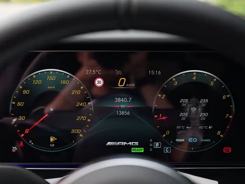 MERCEDES-BENZ AMG GT