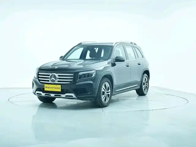Mercedes-Benz GLB 2025