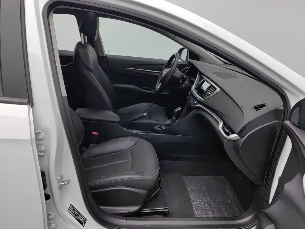 Buick Excelle — миниатюра 23