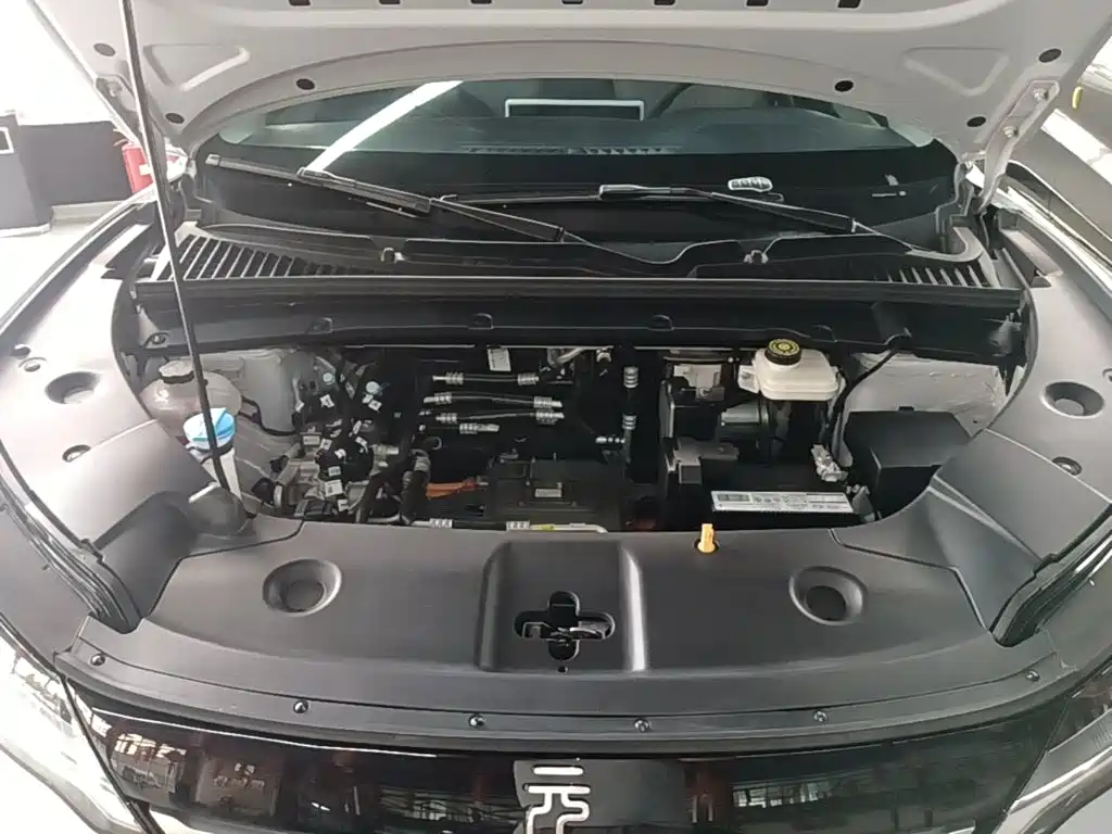 BYD Yuan UP — миниатюра 20
